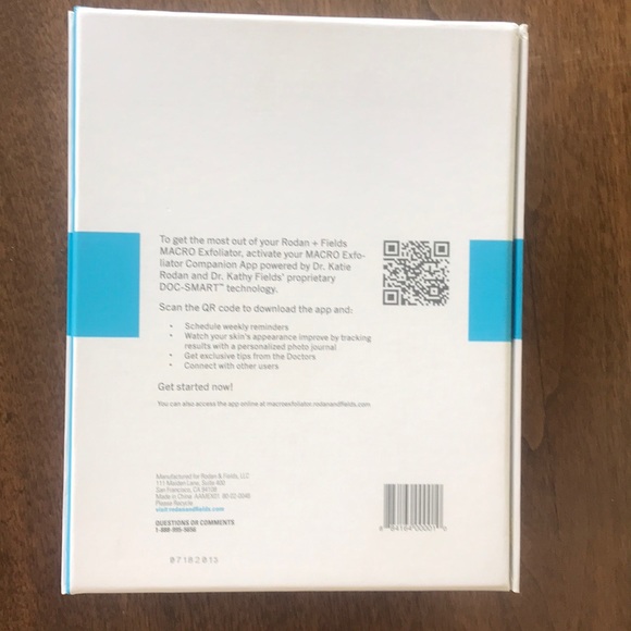 NWT Rodan and Fields macro exfoliator - Picture 5 of 5